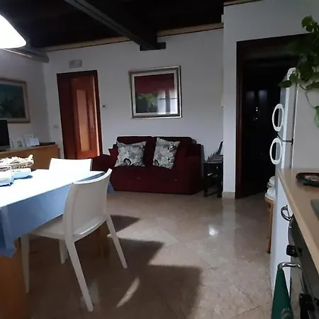Intervallo A 5 Min Da Aquardens Daire *